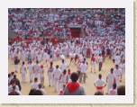 07July05 - Nay, Jenny, Baz, Andy in Spain - Running of Bulls 200 * 2272 x 1704 * (837KB)